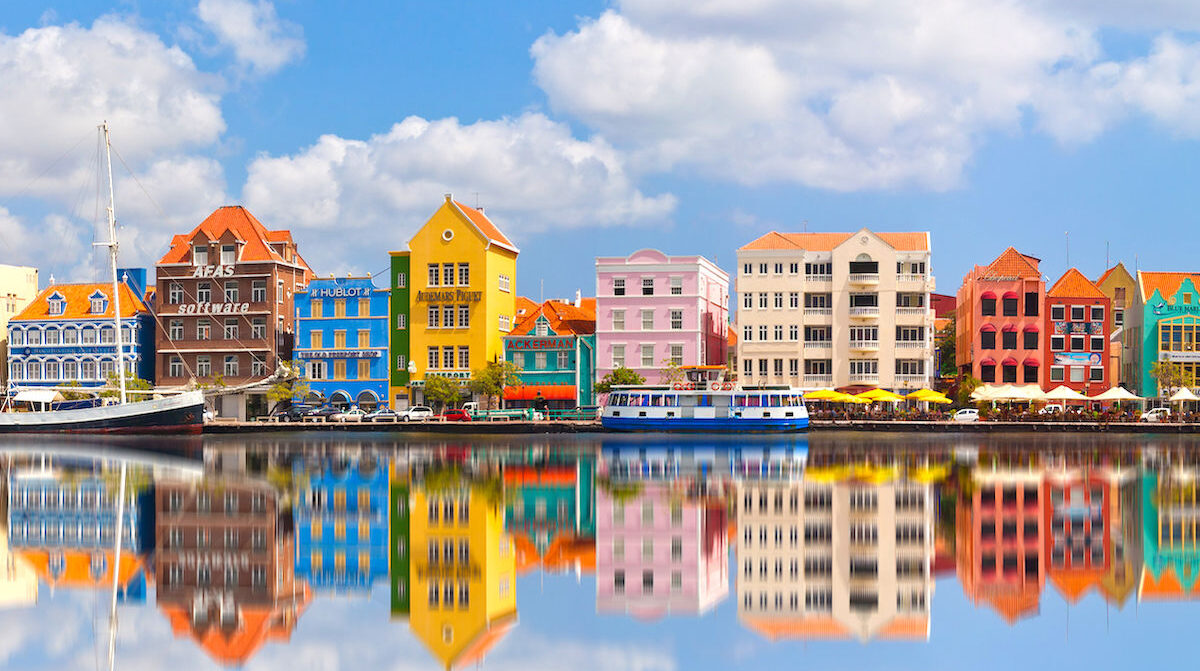 Curaçao Island Private Investigator / Curaçao Private Investigations / Child Custody Spousal Marital Investigations Services Curacao / TSCM DeBugging Bug Detection Sweeps Curacao